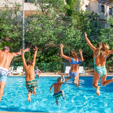 Goelia Les Jardins D'azur Aparthotel Saint-Raphael (Var)