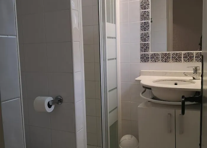 Goelia Les Jardins D'azur 3* Saint-Raphaël