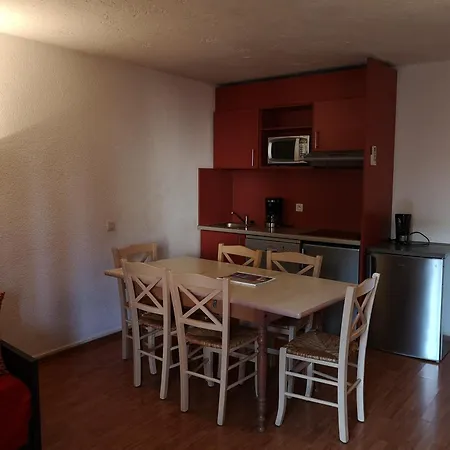 Goelia Les Jardins D'azur Aparthotel Saint-Raphael (Var)