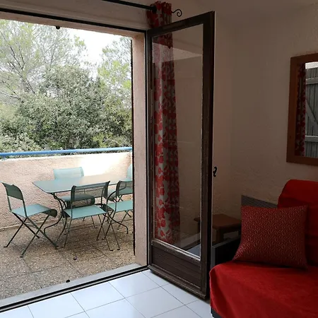 Goelia Les Jardins D'azur Aparthotel Saint-Raphael (Var)
