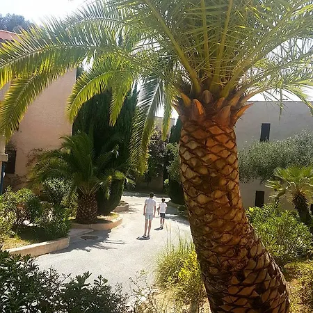 아파트호텔 Goelia Les Jardins D'azur Saint-Raphaël