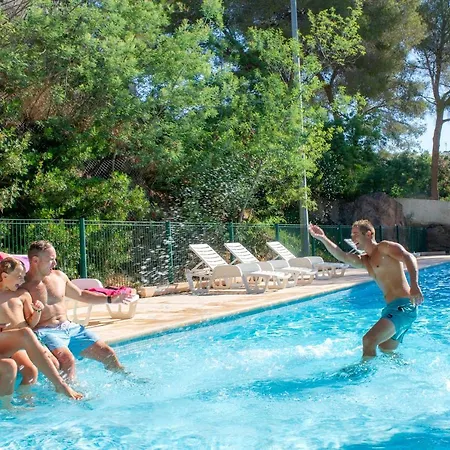 Goelia Les Jardins D'azur アパートホテル Saint-Raphaël