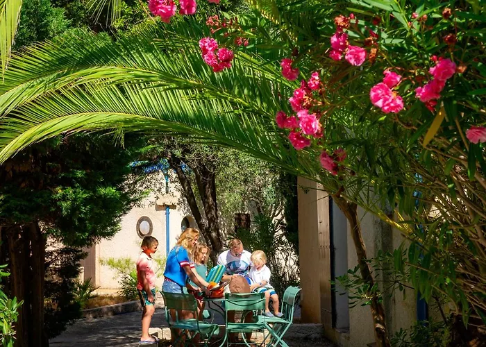 Goelia Les Jardins D'azur アパートホテル