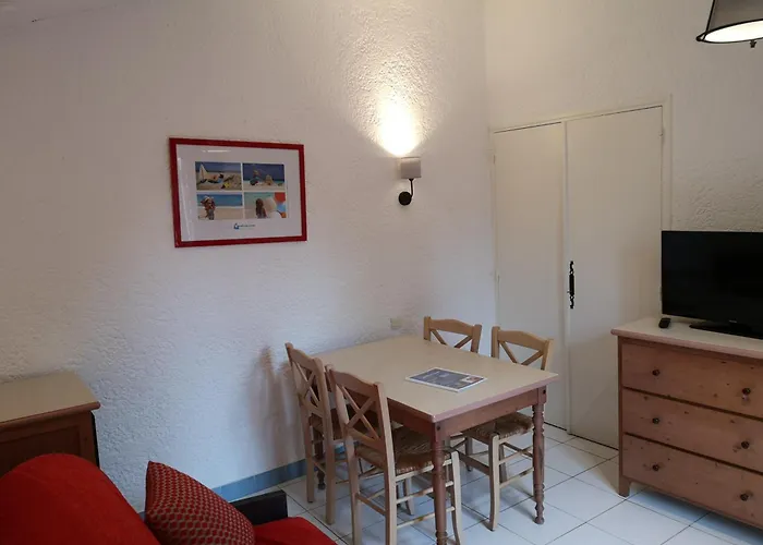 Goelia Les Jardins D'azur Aparthotel Saint-Raphaël